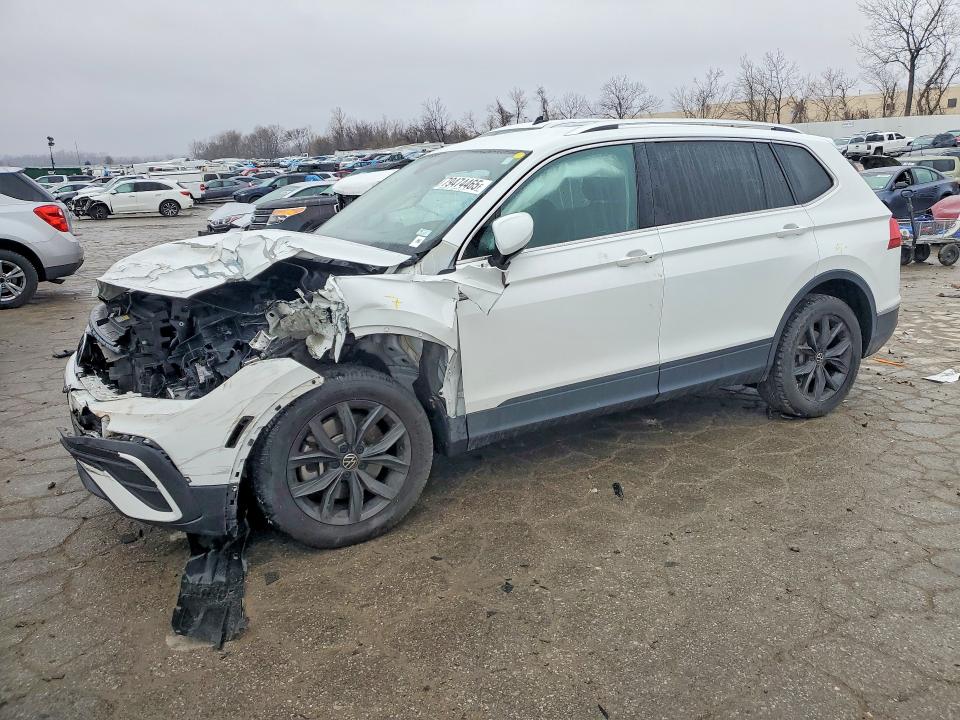 2024 VOLKSWAGEN TIGUAN SE - 1