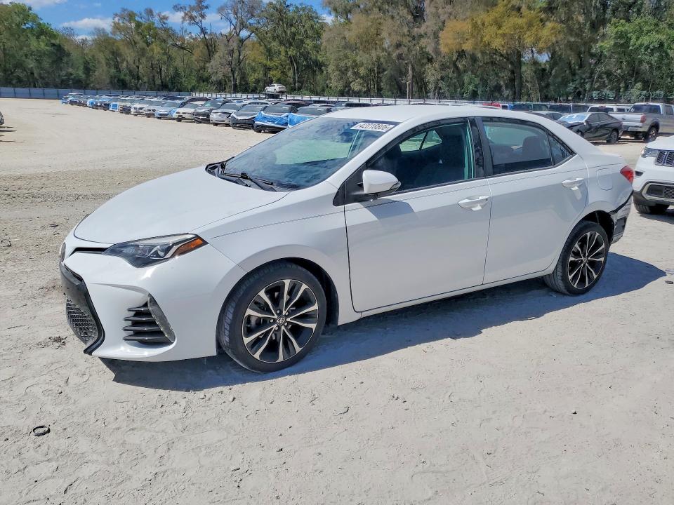 2018 TOYOTA COROLLA SE - 1