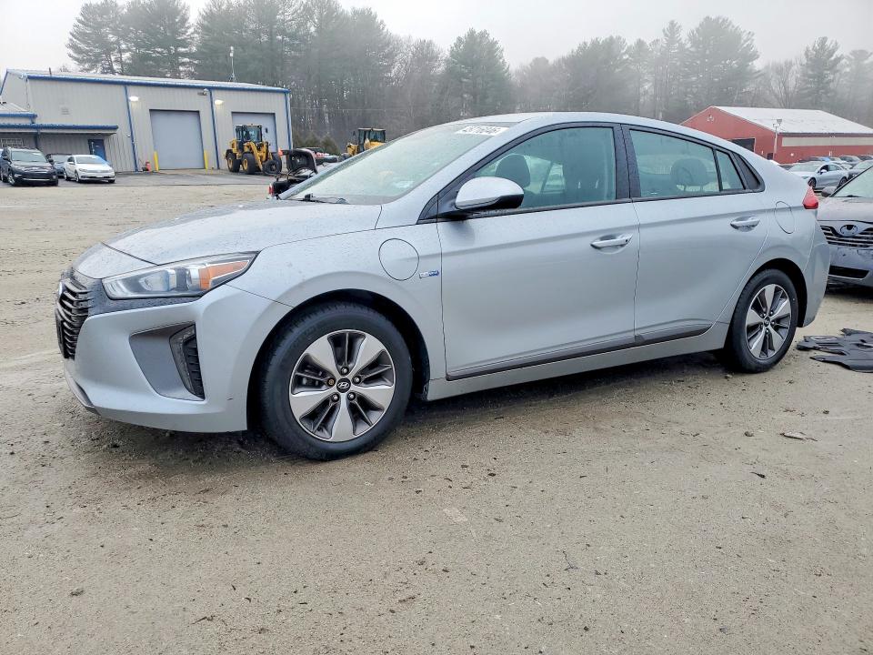 2019 HYUNDAI IONIQ PLUG-IN HYBRID BASE - 1