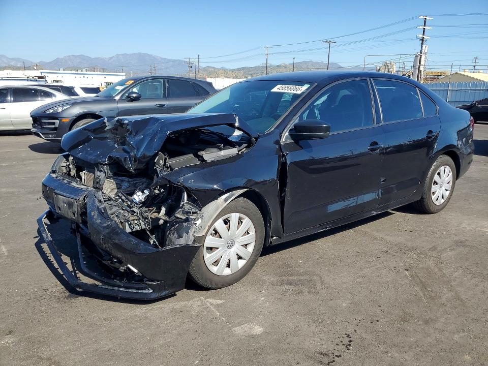 2016 VOLKSWAGEN JETTA - 1