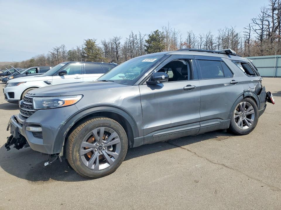 2022 FORD EXPLORER XLT - 1