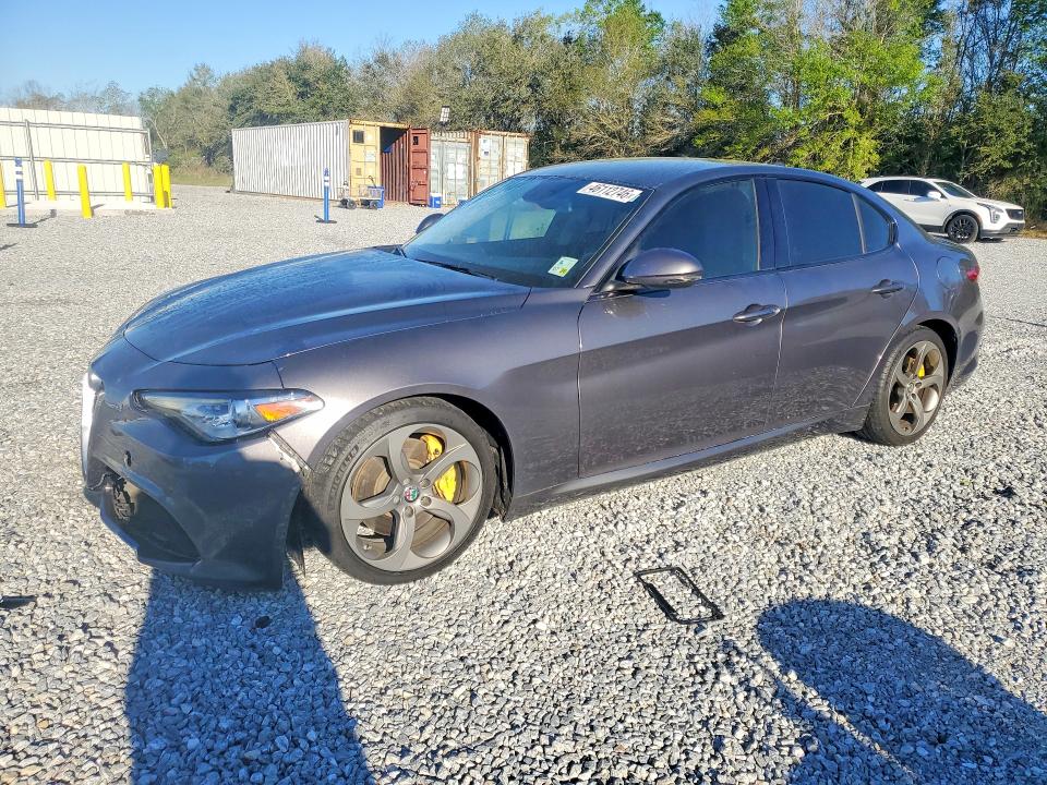 2018 ALFA ROMEO GIULIA - 1