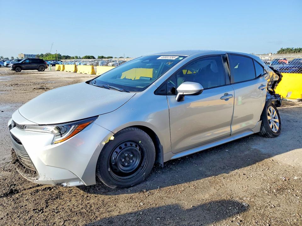 2026 TOYOTA COROLLA LE - 1