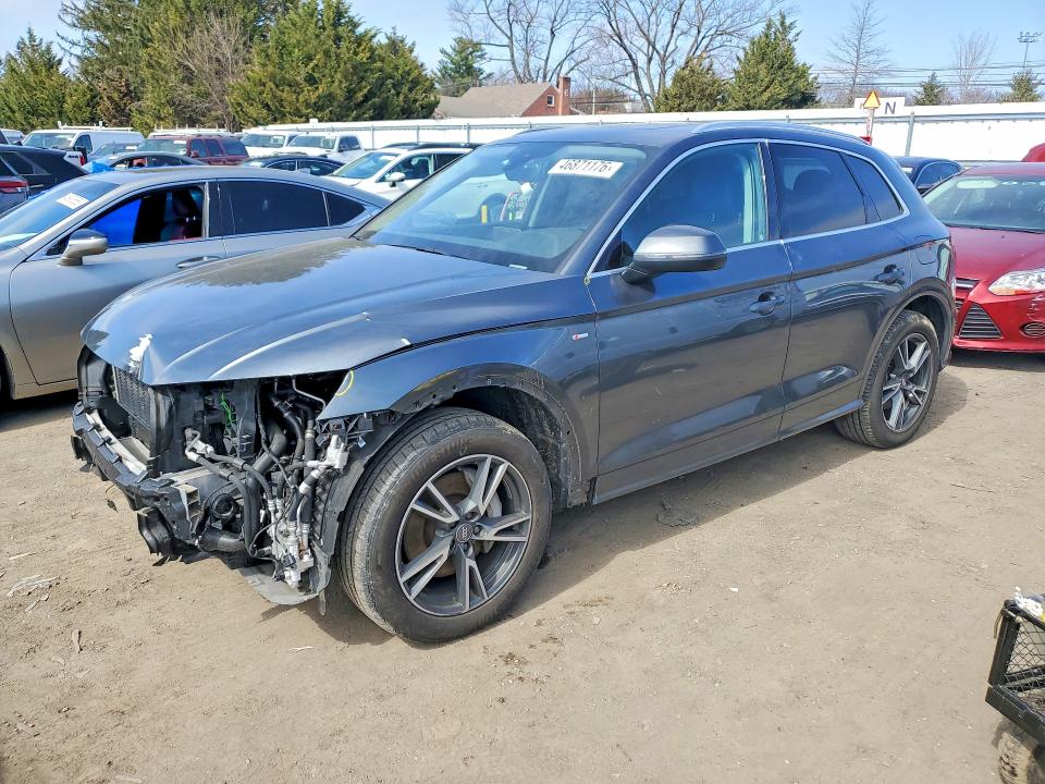 2020 AUDI Q5 E PREMIUM PLUS - 1