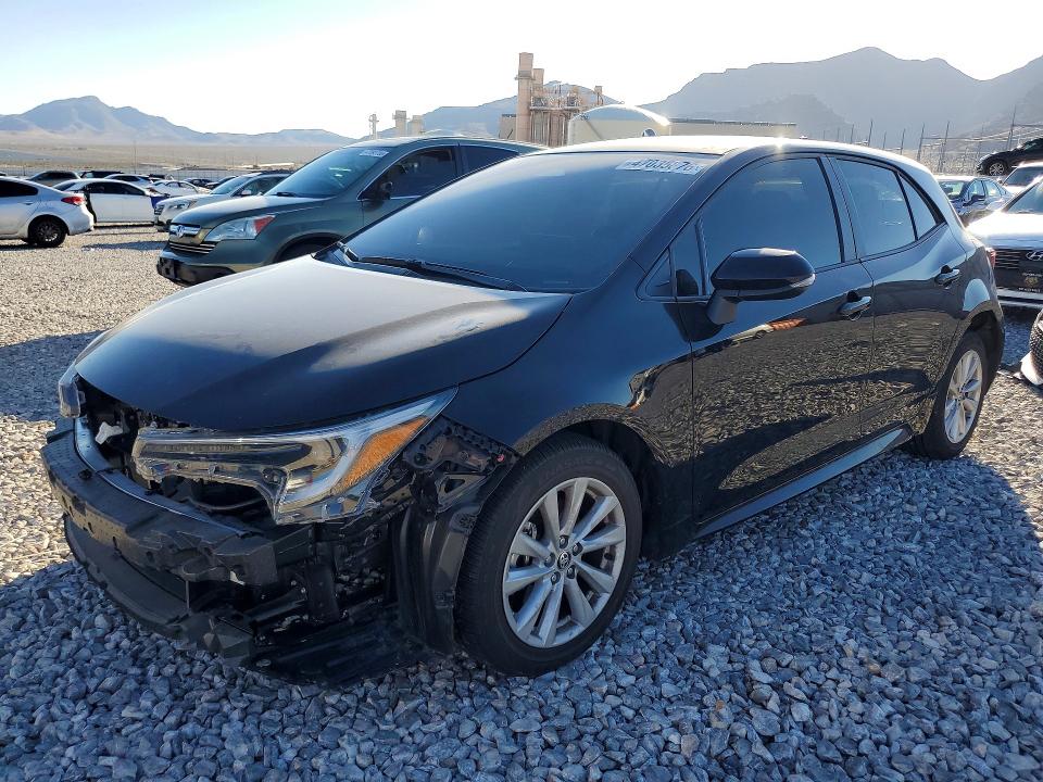 2024 TOYOTA COROLLA HATCHBACK SE - 1