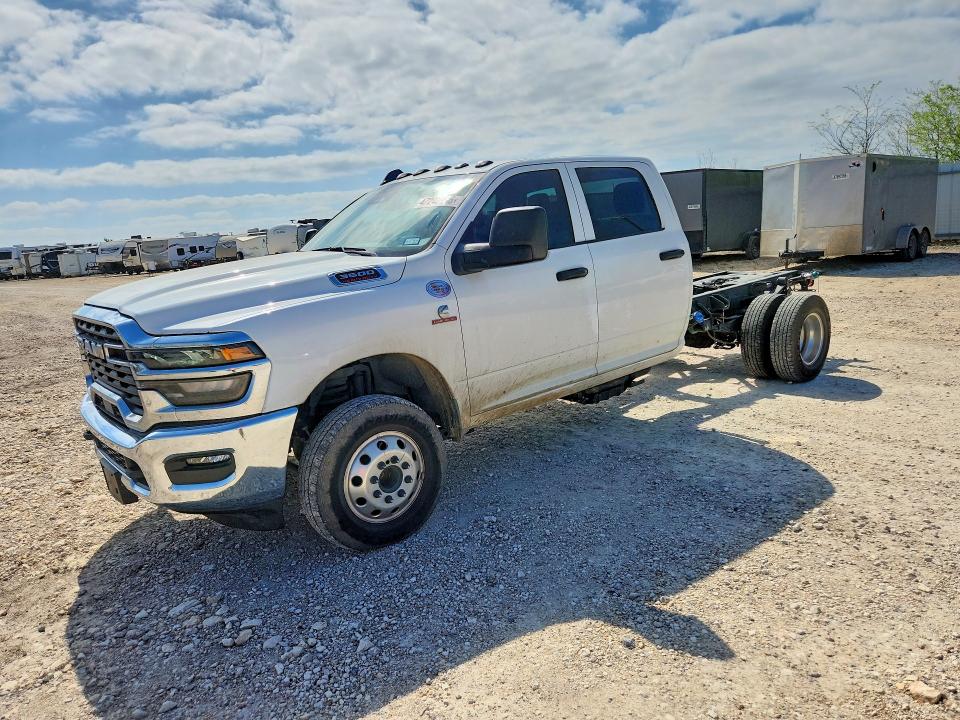 2025 RAM 3500 TRUCK CAB AND CHASSIS - 1