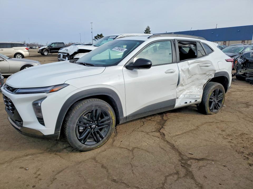 2024 CHEVROLET TRAX ACTIV - 1
