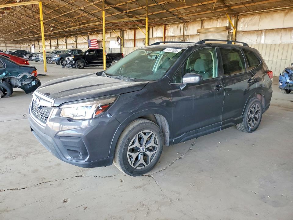 2020 SUBARU FORESTER PREMIUM - 1