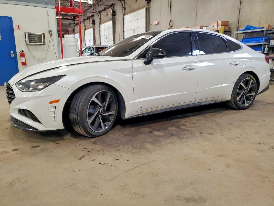 2022 HYUNDAI SONATA SEL PLUS - 1