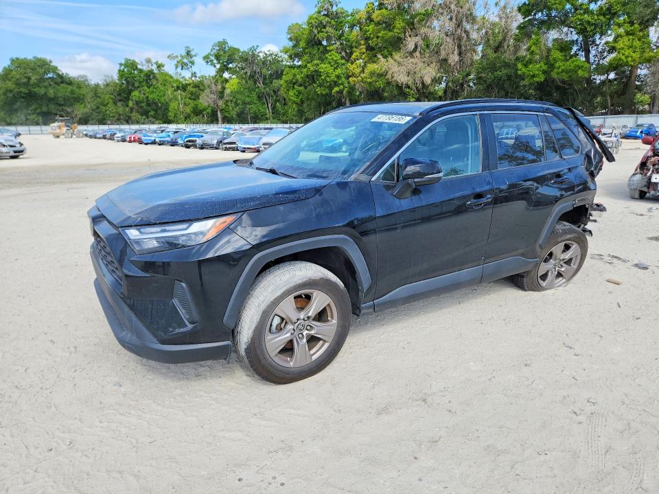 2023 TOYOTA RAV4 XLE - 1
