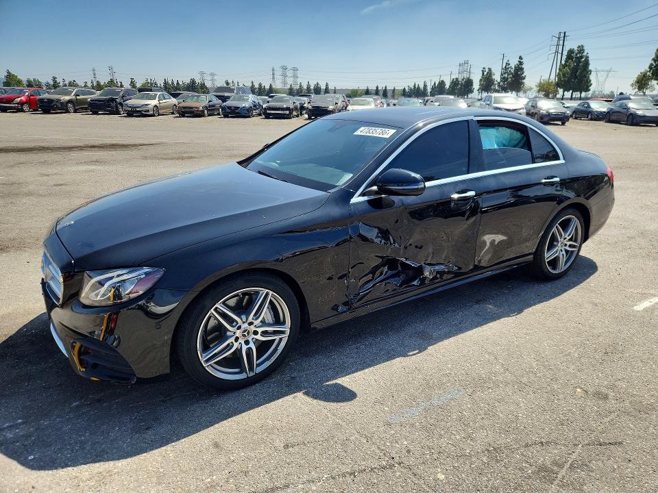 2018 MERCEDES-BENZ E 300 - 1
