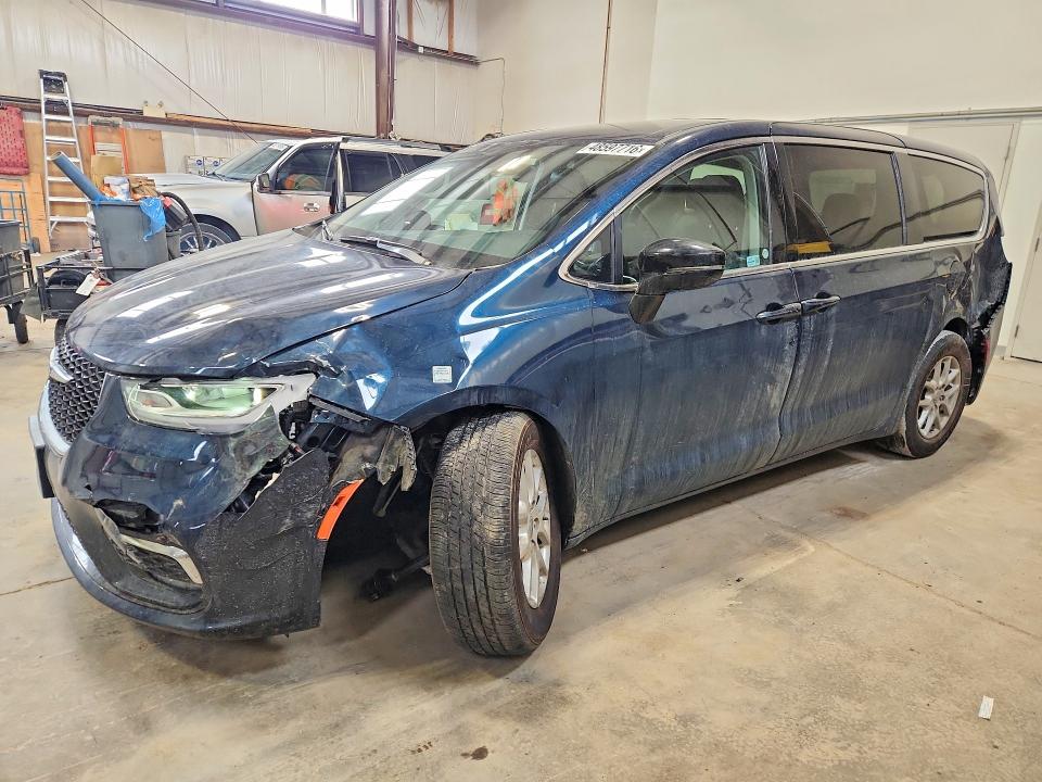 2024 CHRYSLER PACIFICA TOURING L - 1