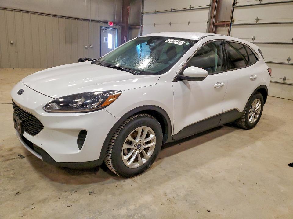 2021 FORD ESCAPE SE - 1