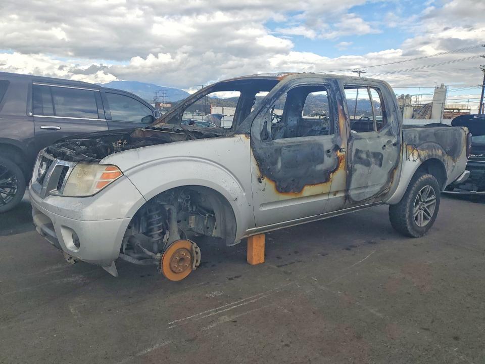 2017 NISSAN FRONTIER SV - 1
