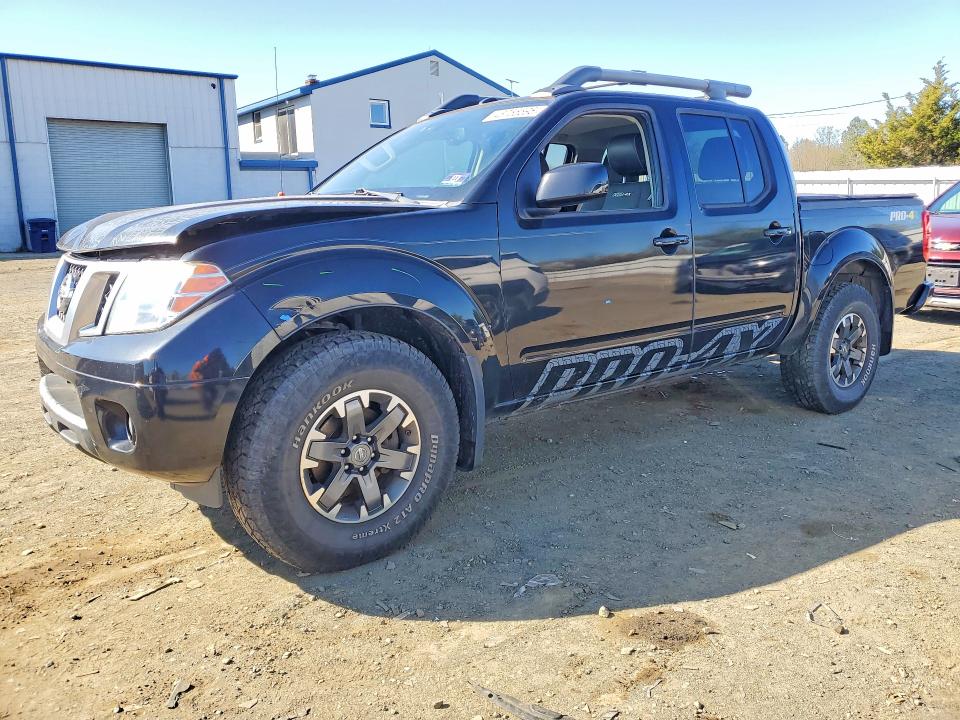 2017 NISSAN FRONTIER PRO-4X - 1