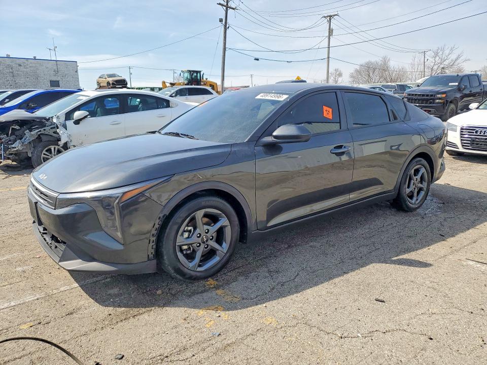 2025 KIA K4 LXS - 1