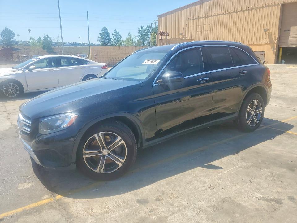 2017 MERCEDES-BENZ GLC 300 - 1