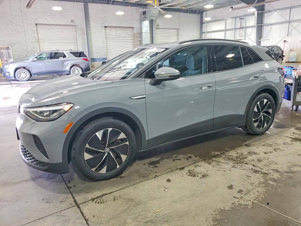 2021 VOLKSWAGEN ID.4 PRO - 1