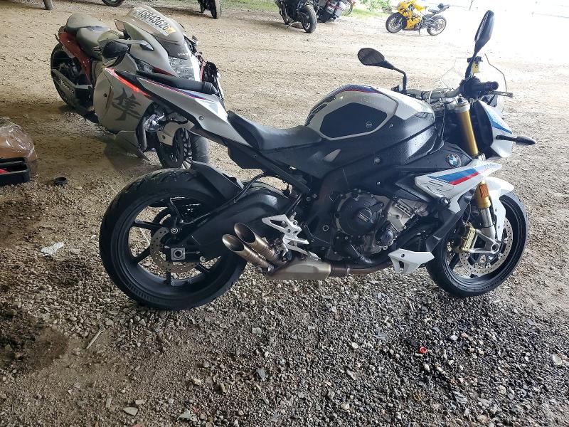 2018 BMW S 1000 R - 1