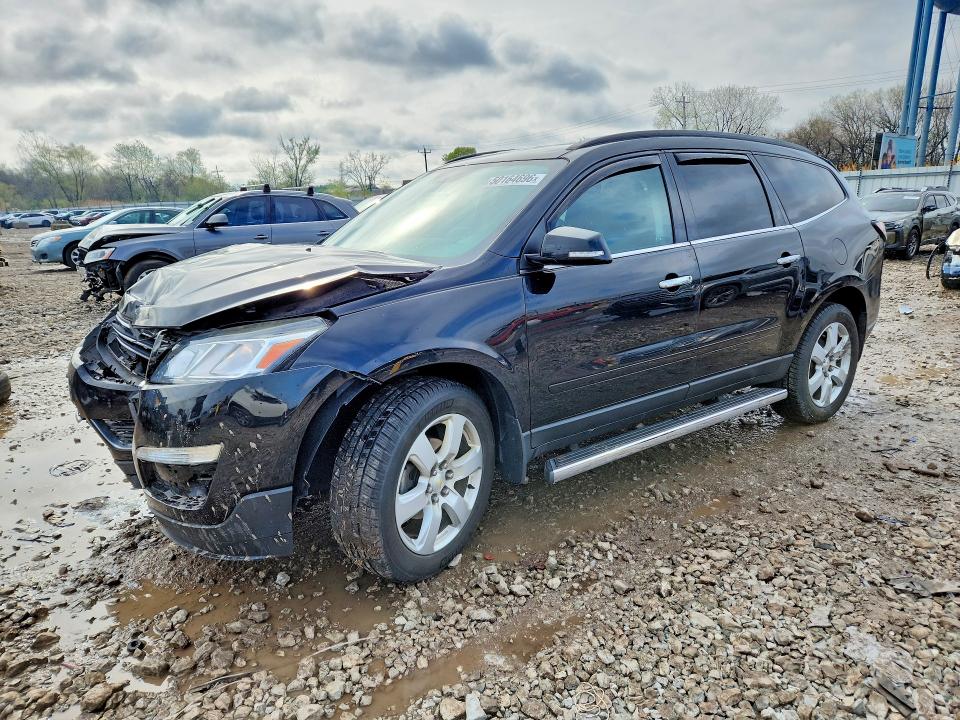 2017 CHEVROLET TRAVERSE LT - 1