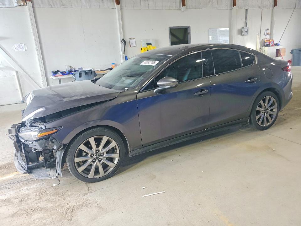 2021 MAZDA 3 PREMIUM - 1