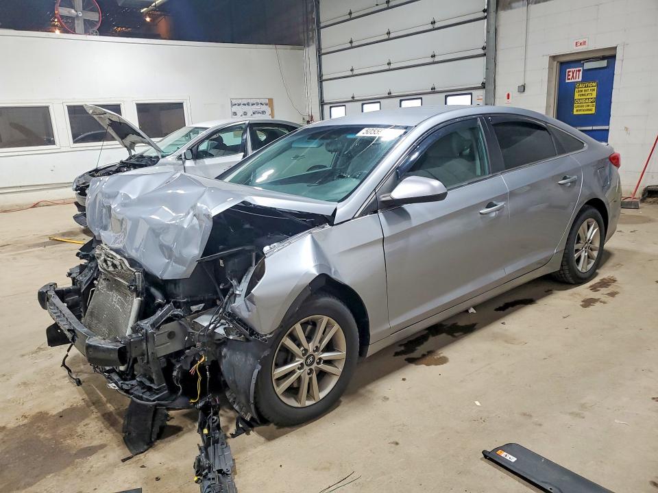 2017 HYUNDAI SONATA SE - 1