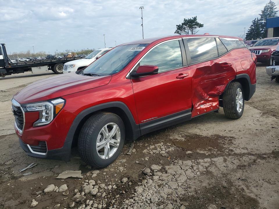 2022 GMC TERRAIN SLE - 1