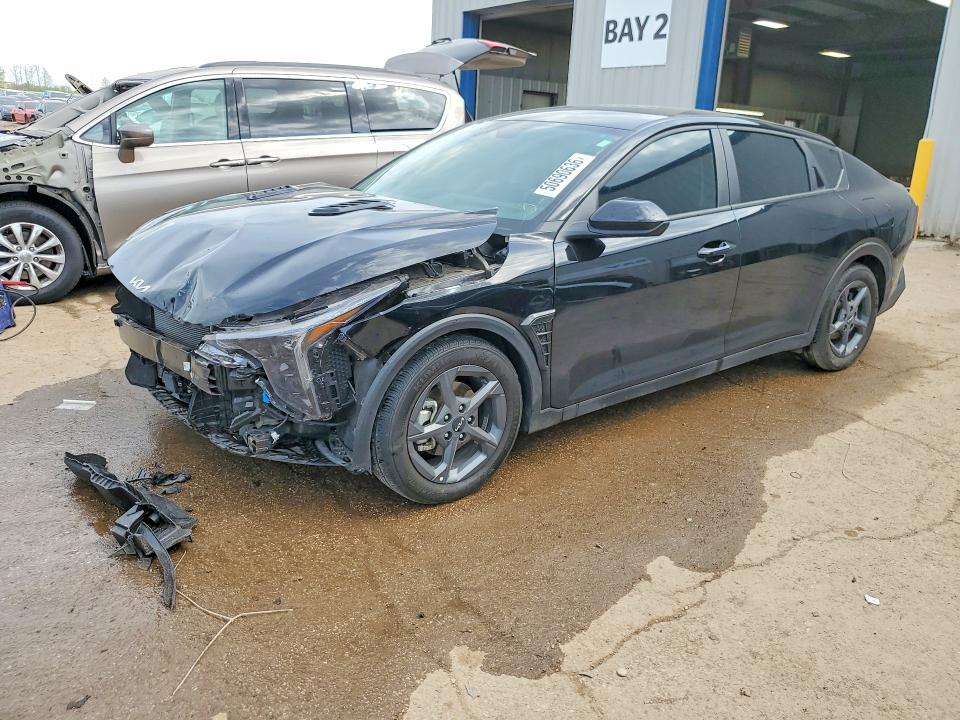 2025 KIA K4 LXS - 1