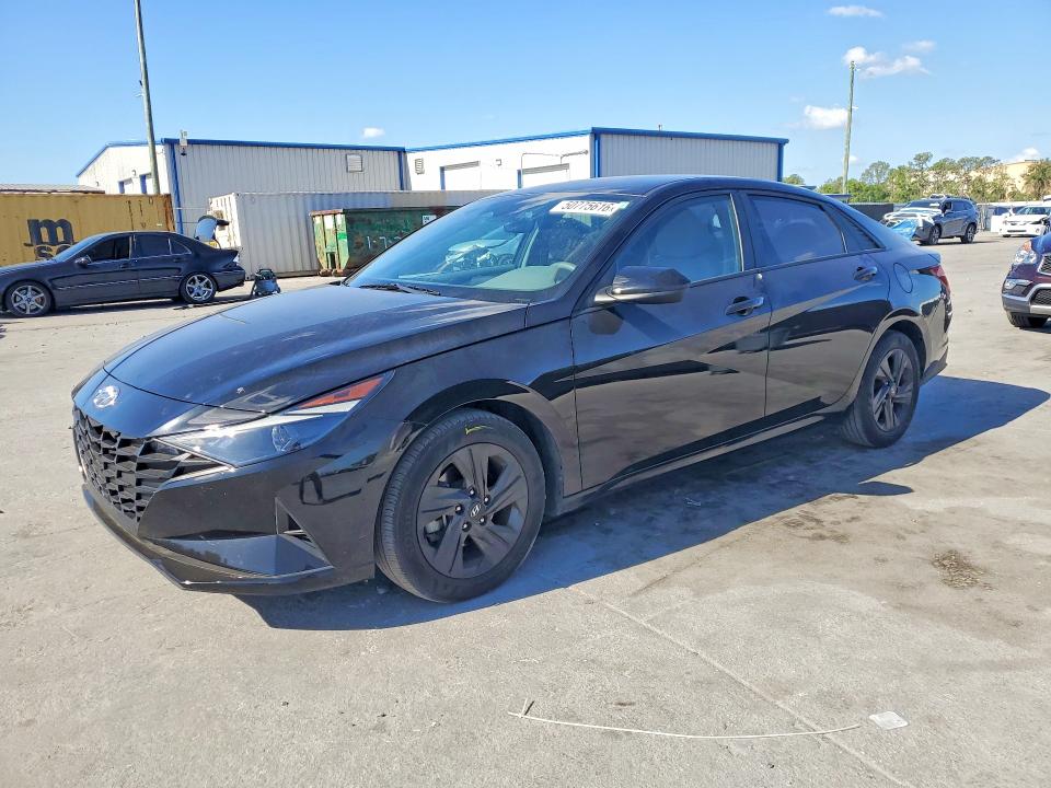 2023 HYUNDAI ELANTRA SEL - 1