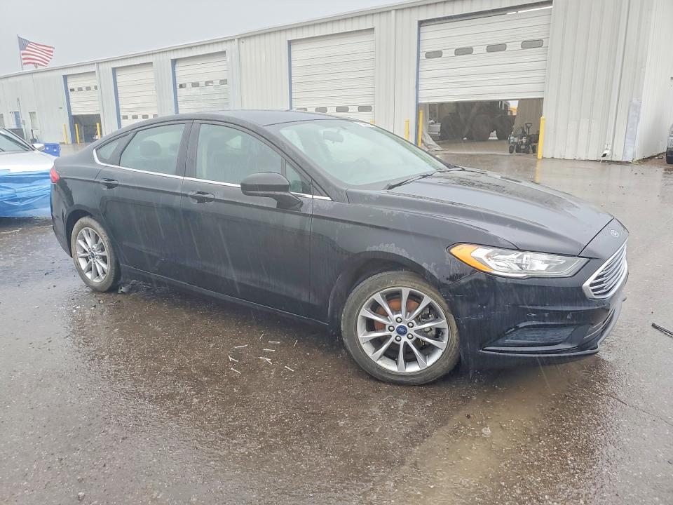 2017 FORD FUSION SE - 1