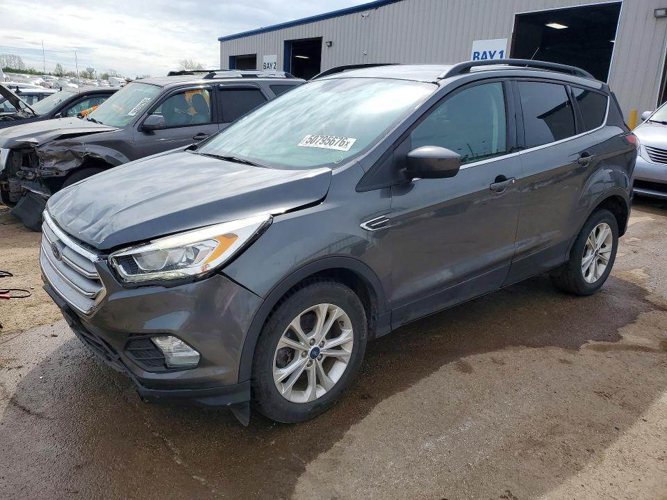 2017 FORD ESCAPE SE - 1
