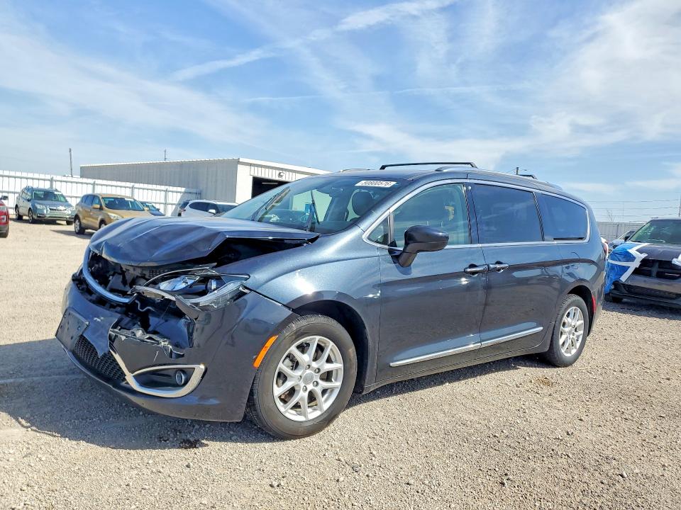2020 CHRYSLER PACIFICA TOURING L - 1