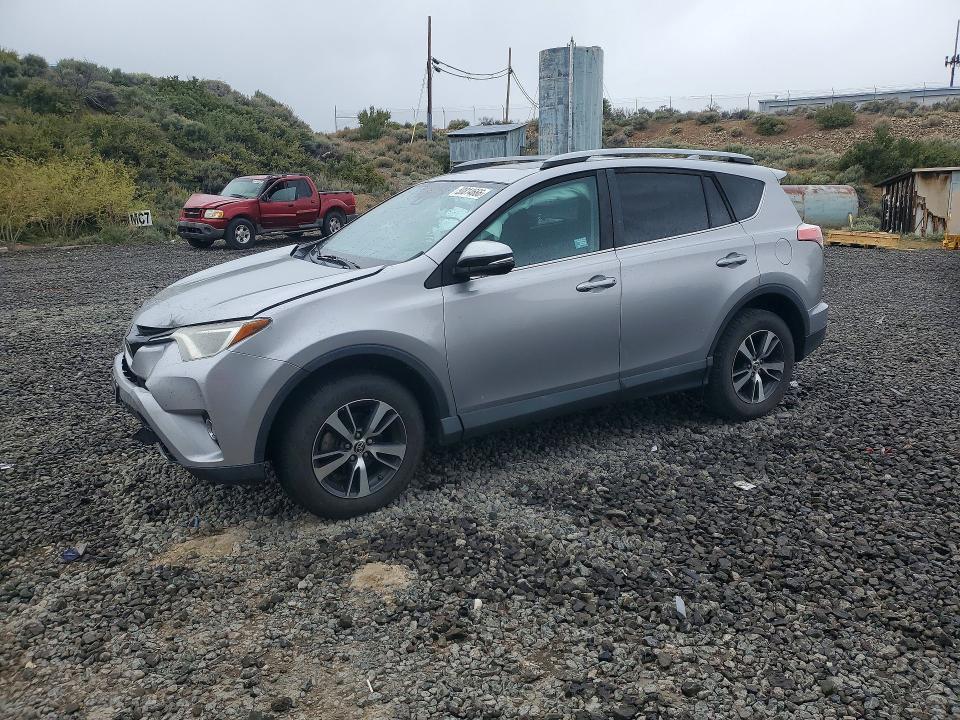 2017 TOYOTA RAV4 XLE - 1