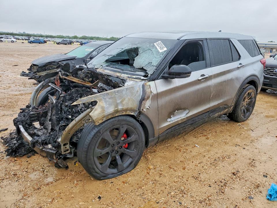 2022 FORD EXPLORER ST - 1
