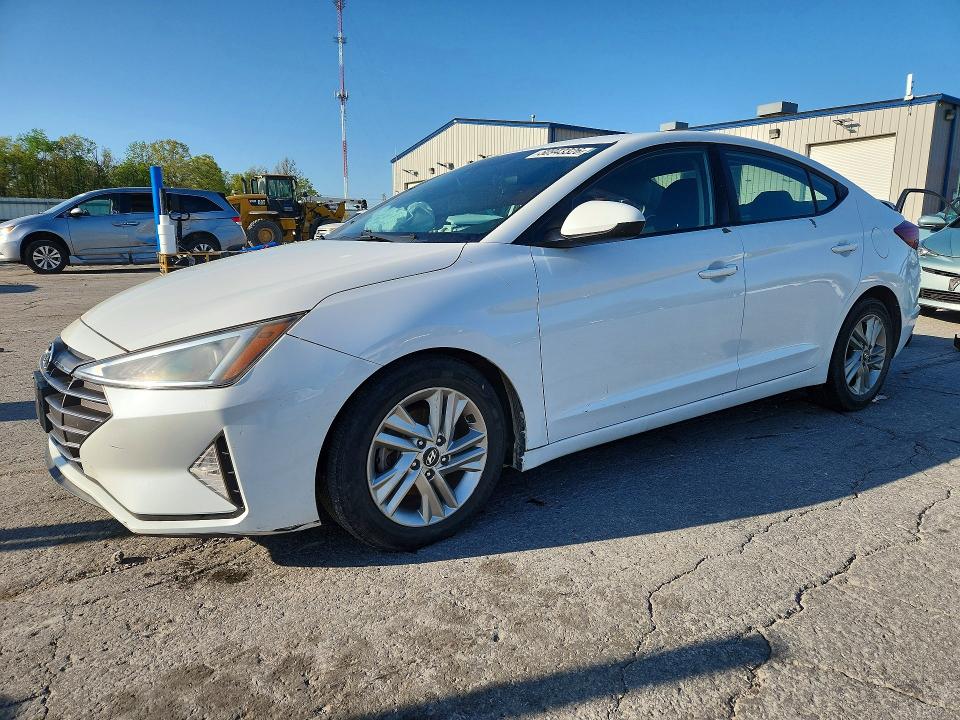 2019 HYUNDAI ELANTRA SEL - 1