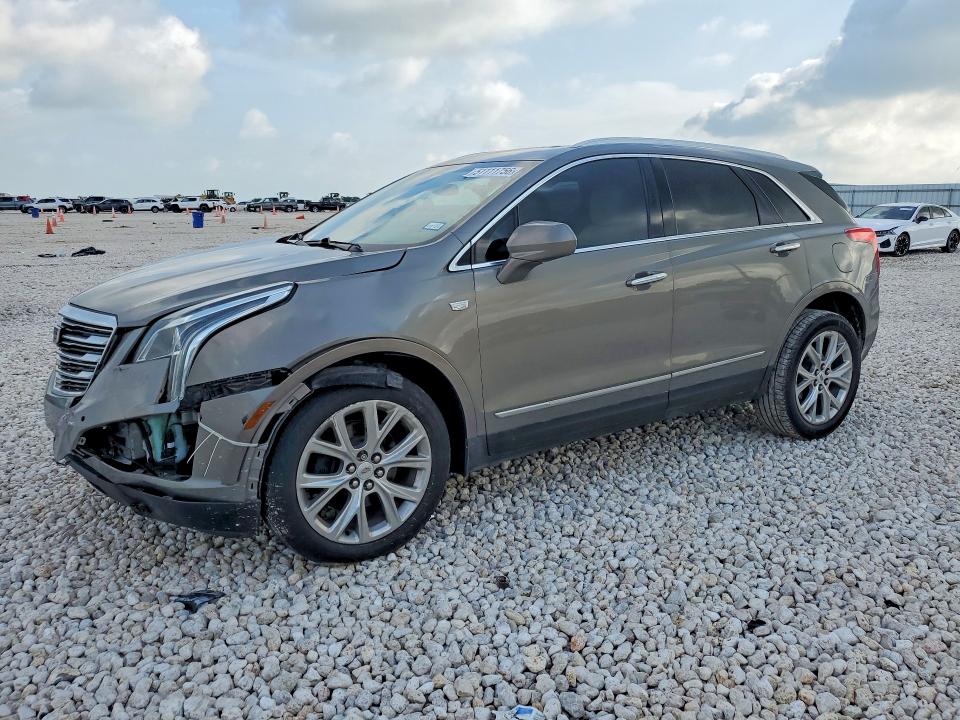 2018 CADILLAC XT5 LUXURY - 1
