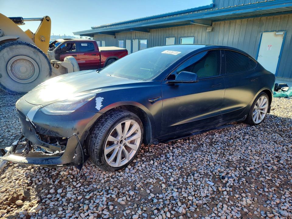 2020 TESLA MODEL 3 - 1