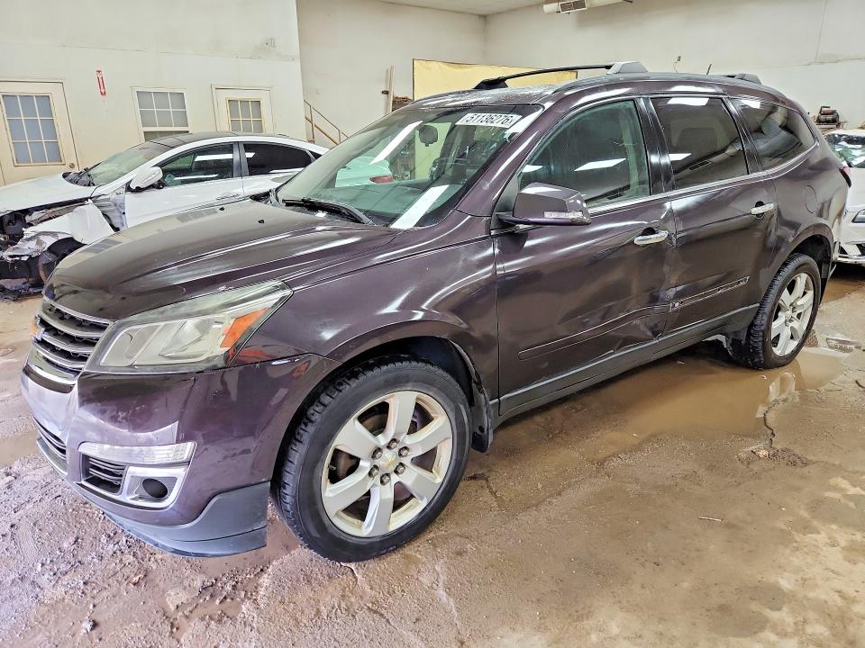2016 CHEVROLET TRAVERSE LT - 1