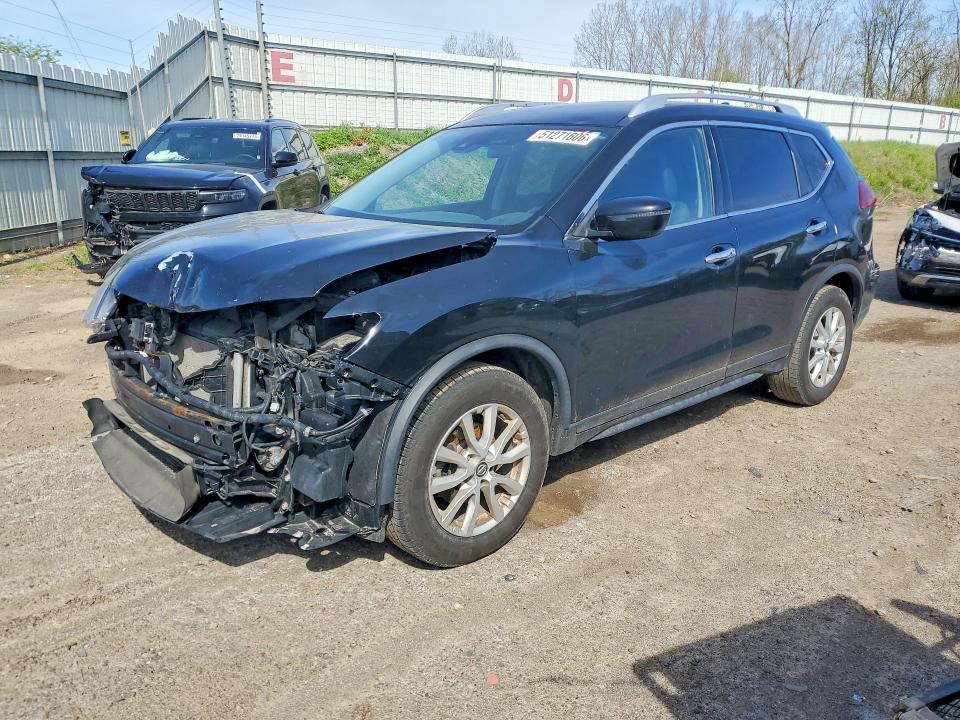 2019 NISSAN ROGUE SV - 1