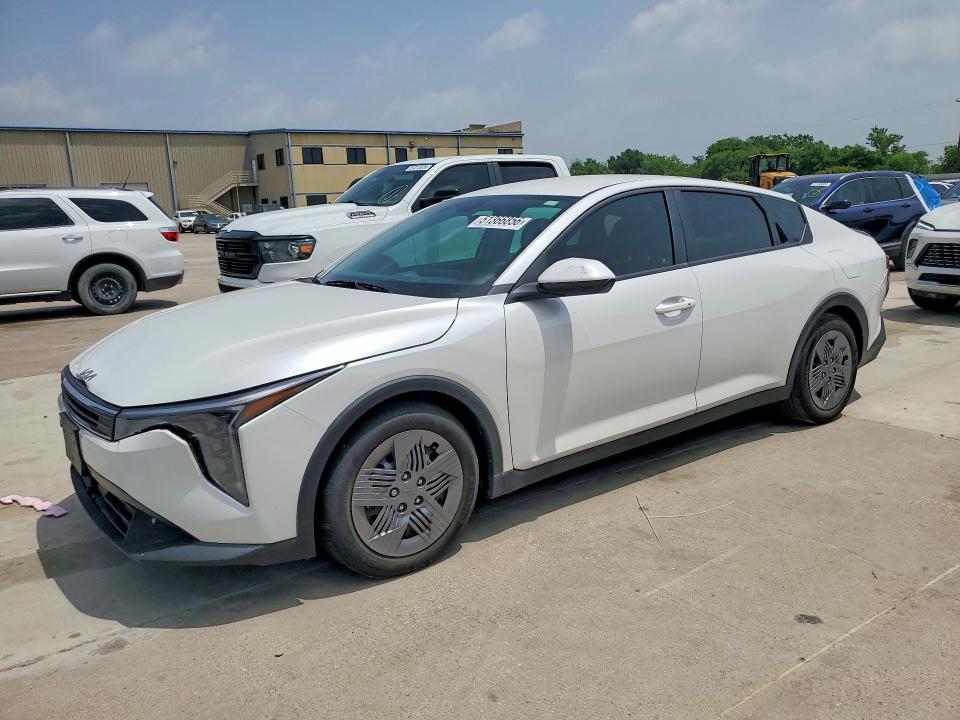 2025 KIA K4 LX - 1