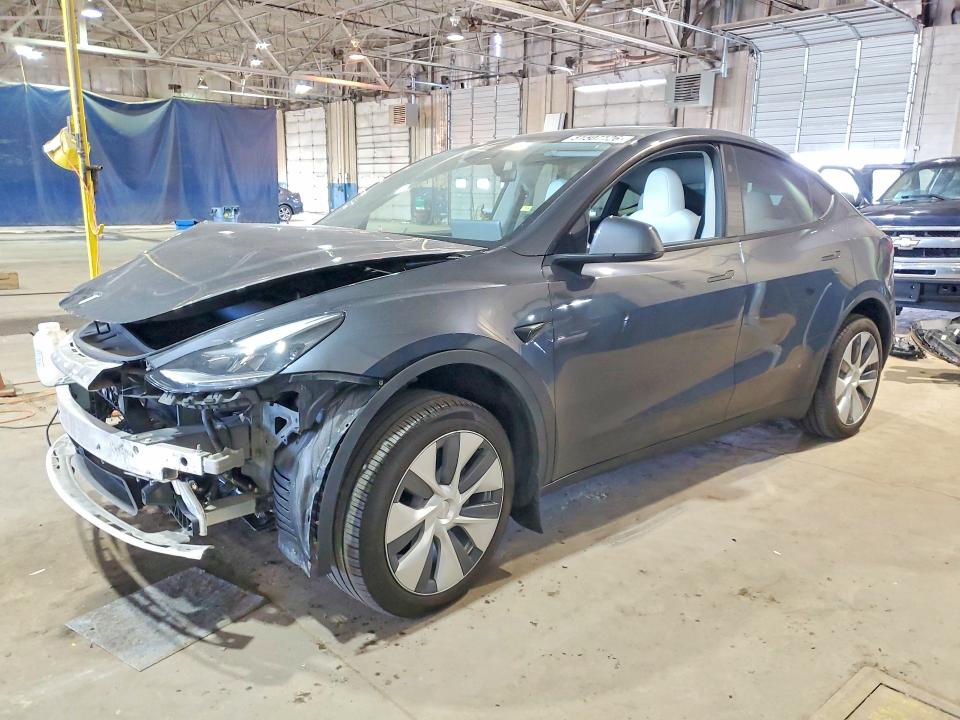 2024 TESLA MODEL Y - 1
