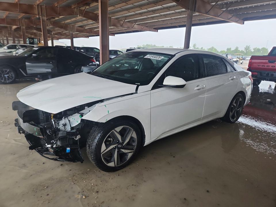 2023 HYUNDAI ELANTRA SEL - 1