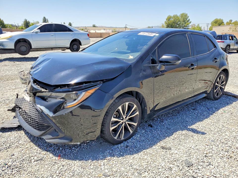 2019 TOYOTA COROLLA HATCHBACK SE - 1