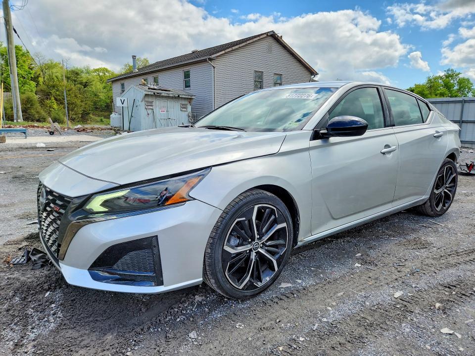 2024 NISSAN ALTIMA SR - 1