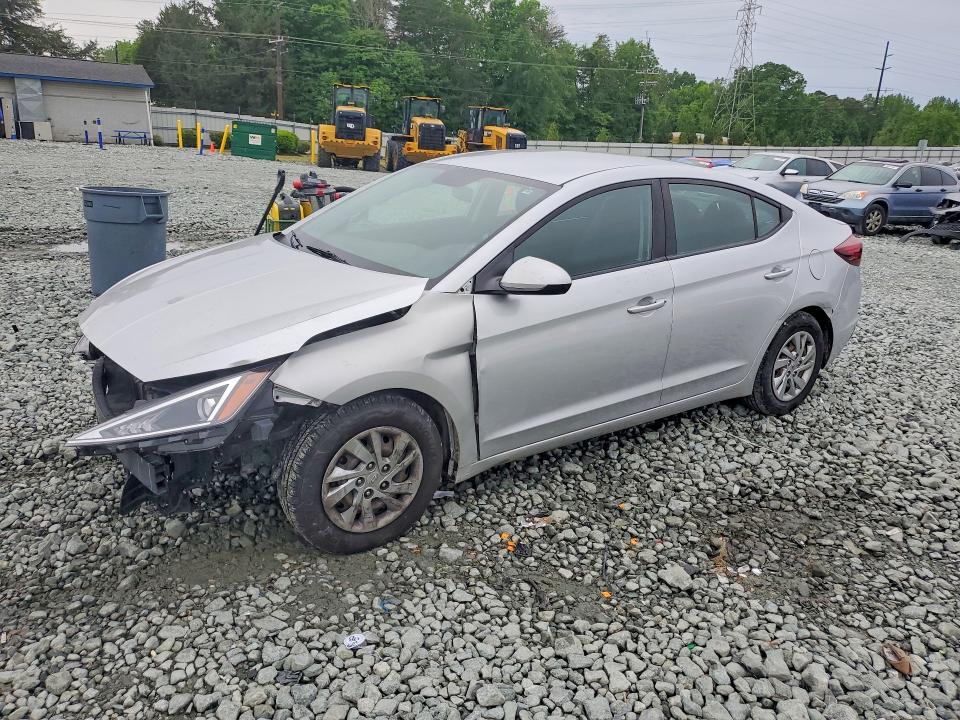 2019 HYUNDAI ELANTRA SE - 1