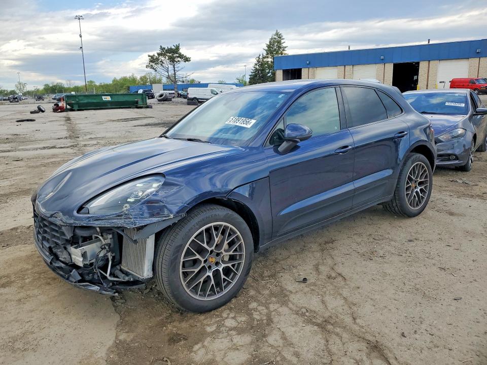 2017 PORSCHE MACAN S - 1