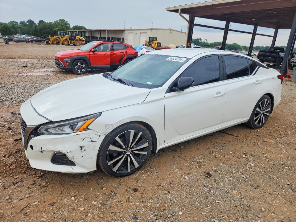 2019 NISSAN ALTIMA SR - 1