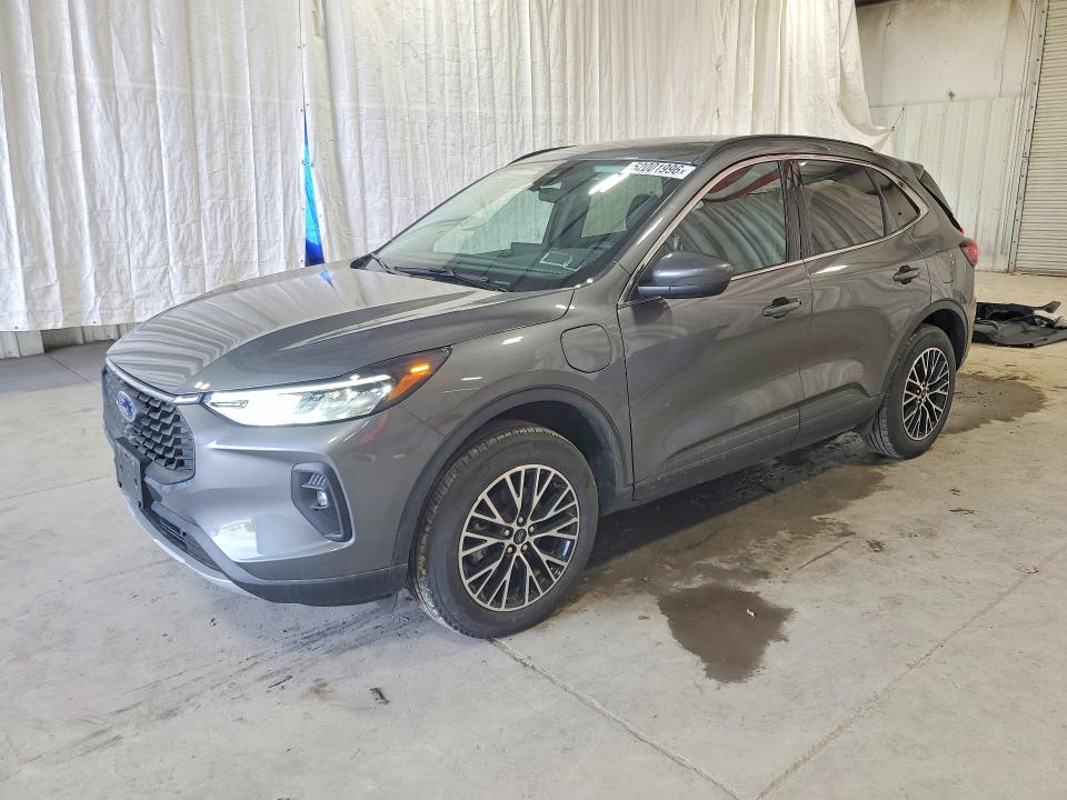 2025 FORD ESCAPE - 1