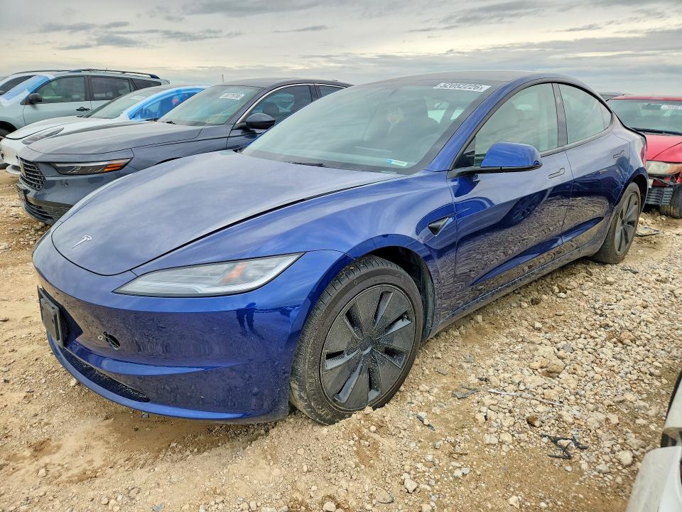 2025 TESLA MODEL 3 - 1