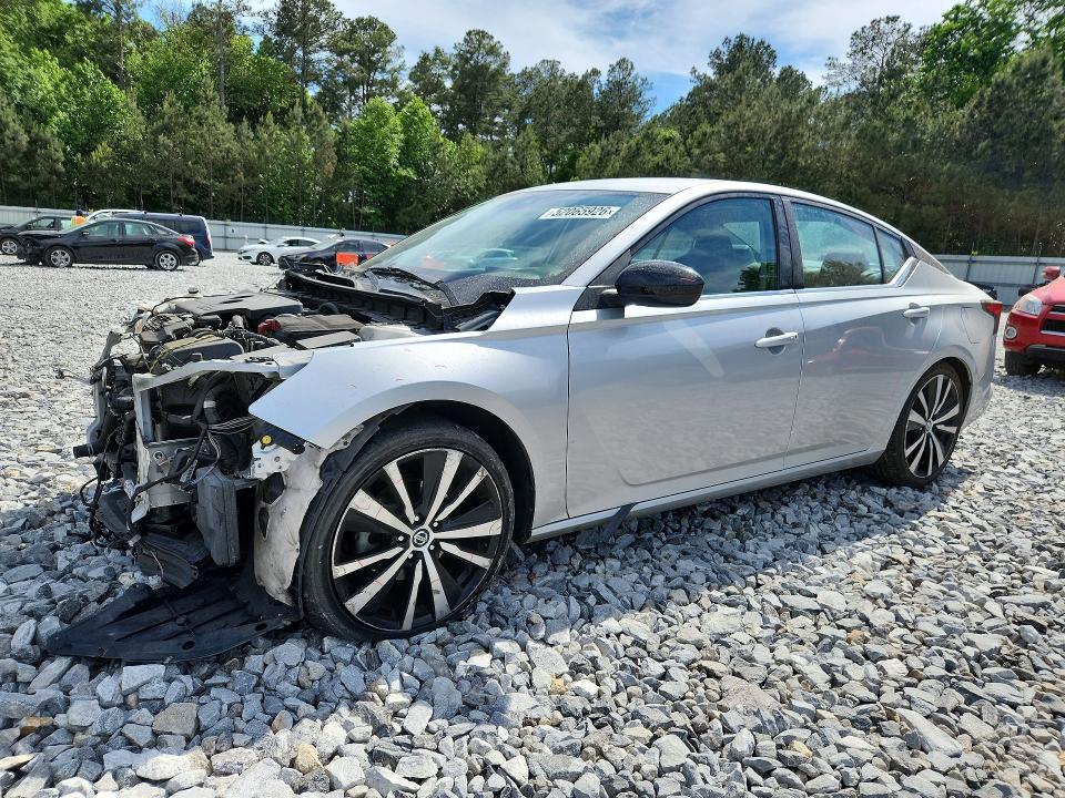 2020 NISSAN ALTIMA SR - 1
